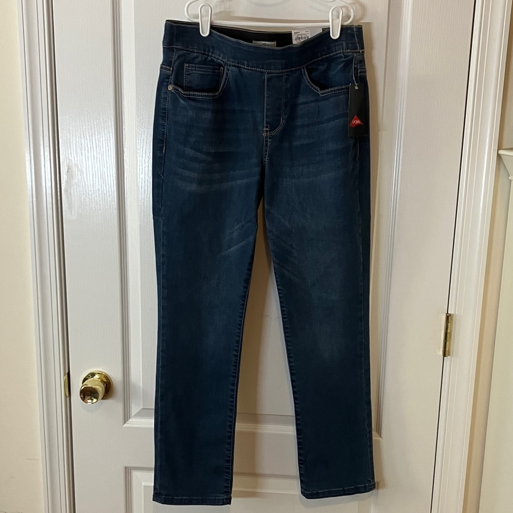 6Petite pull on stretch jeggings NWT